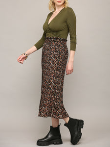 WB2383 Womens High Waist Polka Dot Pleated Midi Swing Skirt with Pockets